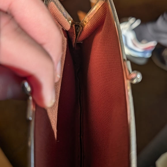 Louis Vuitton Monogram Clutch - Picture 7 of 7